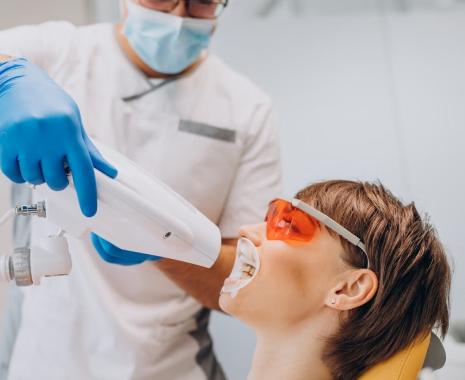 Отбеливание зубов Zoom Отбеливание зубов Zoom