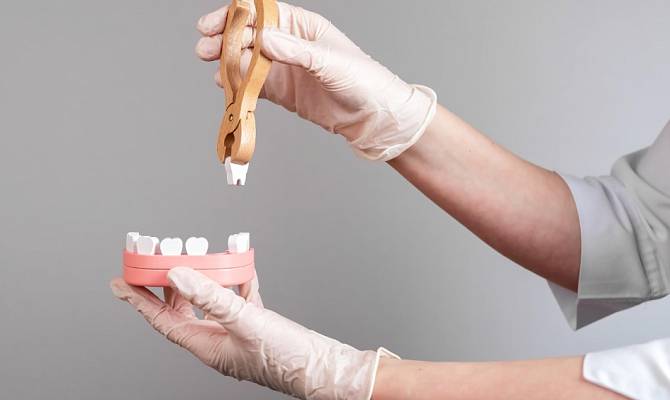 После удаления болит соседний зуб