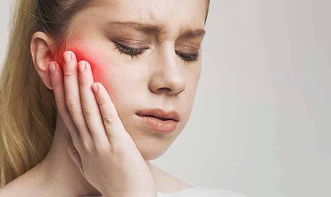 Болит десна после удаления зуба мудрости Болит десна после удаления зуба мудрости