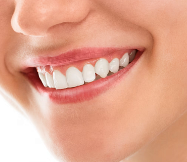 Особенности лечения передних зубов